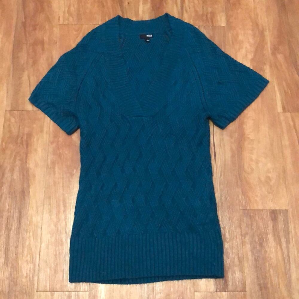 a.n.a Blue/Green Sweater Dress Size Large